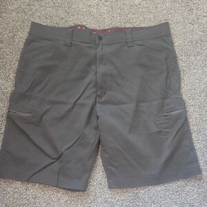 Men's Gray Wrangler Cargo Shorts
